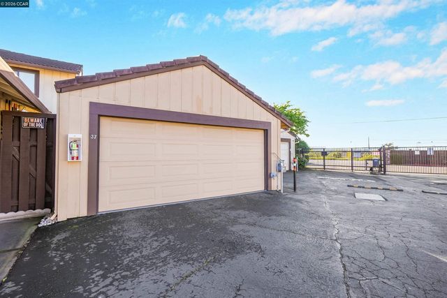 2600 Giant Rd 37, San Pablo, CA 94806