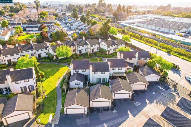 2600 Giant Rd 37, San Pablo, CA 94806