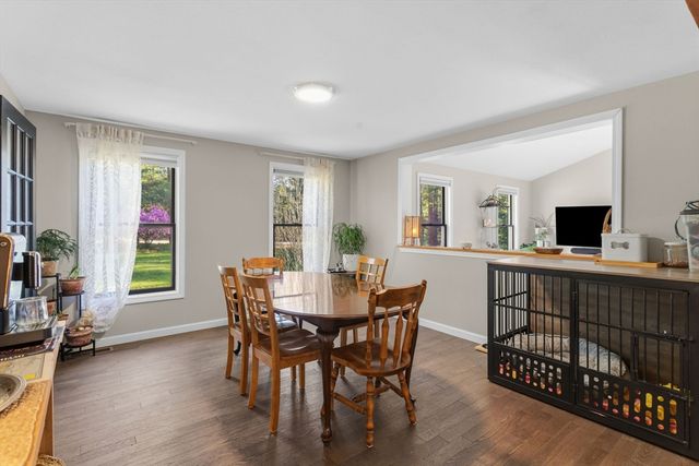 2 Wildwood Dr, Brookline, NH 03033