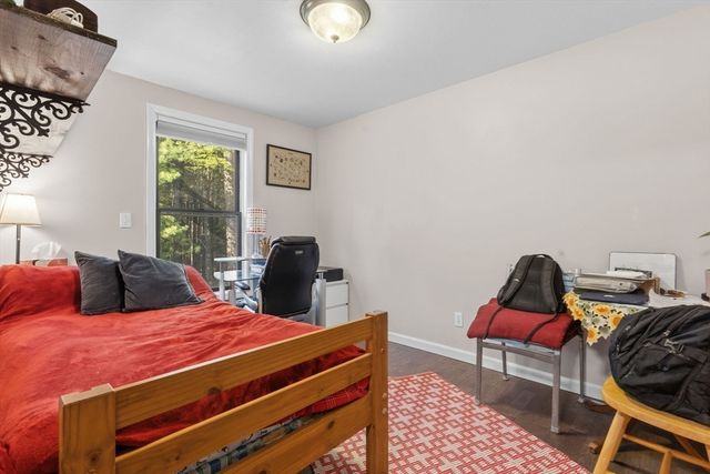 2 Wildwood Dr, Brookline, NH 03033