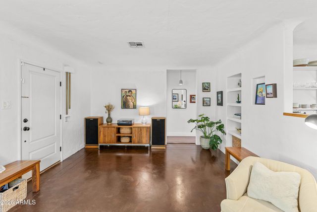 1105 W WILLETTA Street, Phoenix, AZ 85007