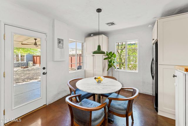 1105 W WILLETTA Street, Phoenix, AZ 85007