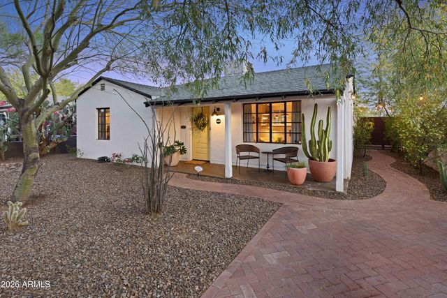 1105 W WILLETTA Street, Phoenix, AZ 85007