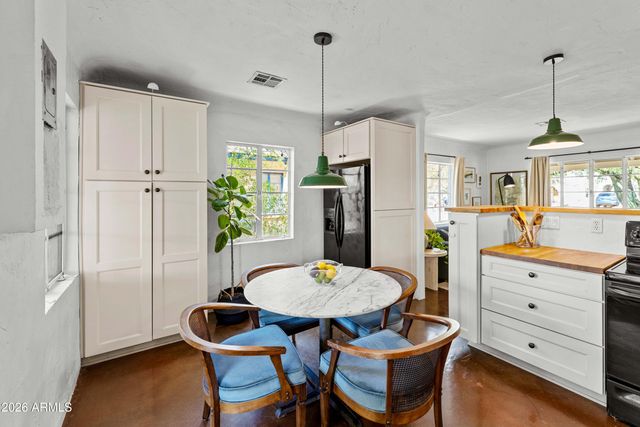 1105 W WILLETTA Street, Phoenix, AZ 85007