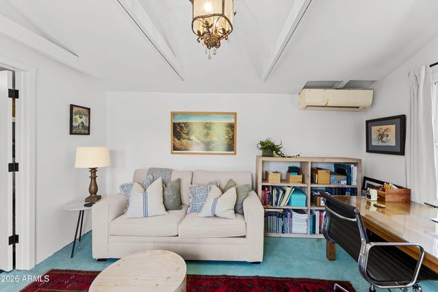 1105 W WILLETTA Street, Phoenix, AZ 85007