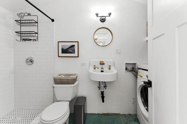 1105 W WILLETTA Street, Phoenix, AZ 85007