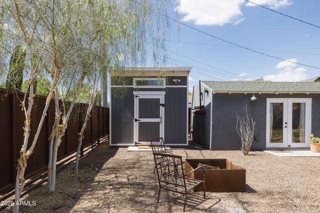 1105 W WILLETTA Street, Phoenix, AZ 85007