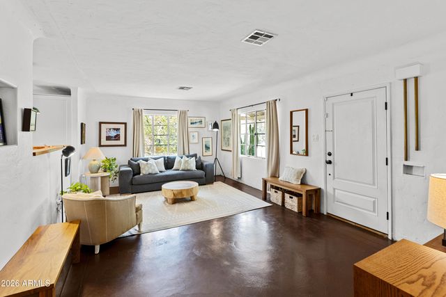 1105 W WILLETTA Street, Phoenix, AZ 85007