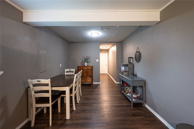 1017 County Road 15390, Deport, TX 75435
