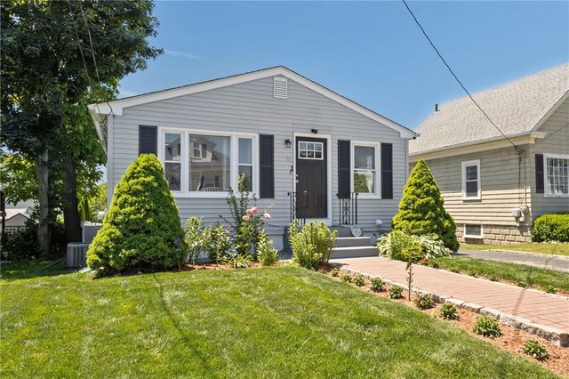 33 Belmont Avenue, East Providence, RI 02914