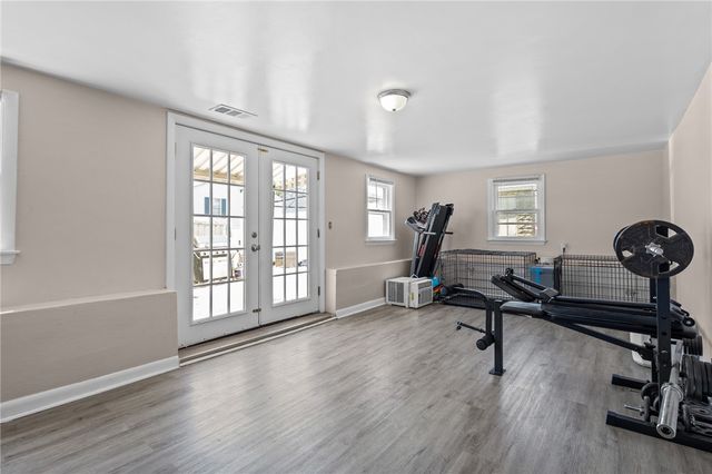 33 Belmont Avenue, East Providence, RI 02914