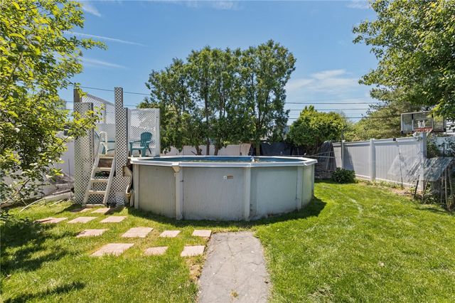 33 Belmont Avenue, East Providence, RI 02914
