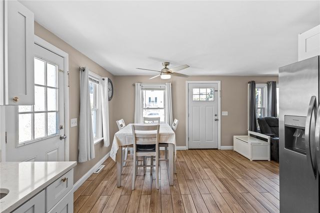 33 Belmont Avenue, East Providence, RI 02914