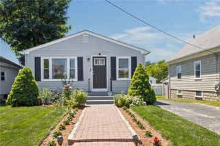 33 Belmont Avenue, East Providence, RI 02914