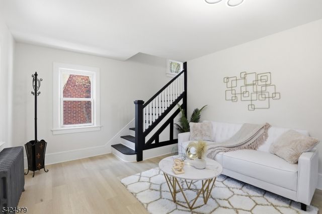 458 Springdale Ave, East Orange City, NJ 07017