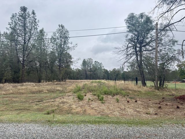 20466 Winchester Trail, Redding, CA 96003