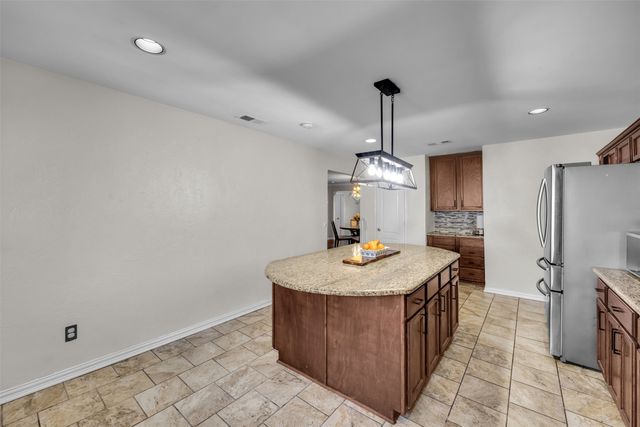 1607 Brandon Street, Dallas, TX 75208