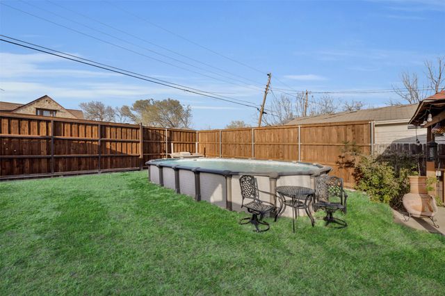 1607 Brandon Street, Dallas, TX 75208