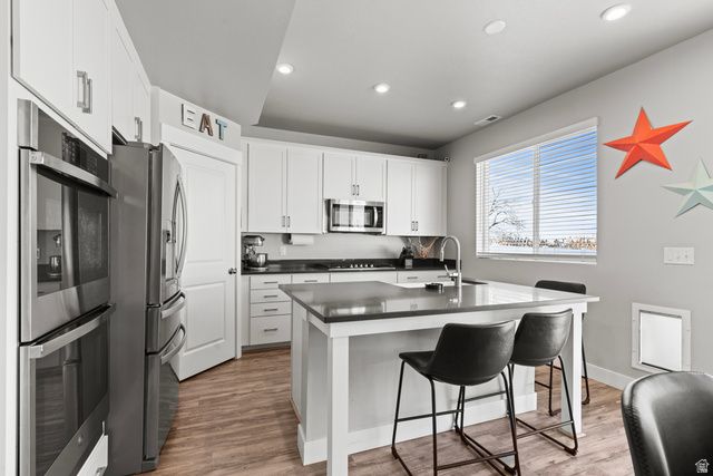 3214 S FIELDS AVE, Syracuse, UT 84075