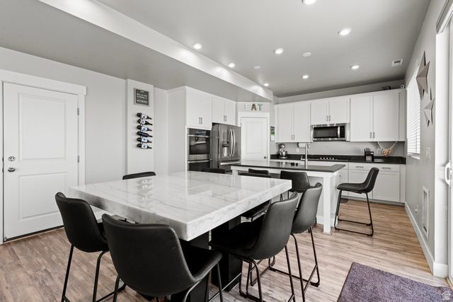 3214 S FIELDS AVE, Syracuse, UT 84075