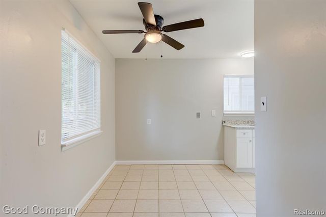 11242 Ziegler Street, Taylor, MI 48180