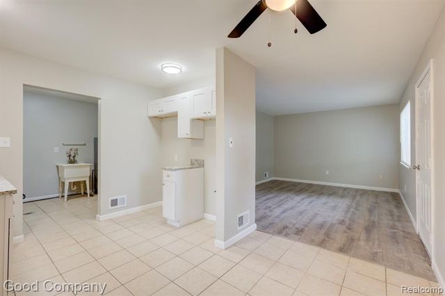11242 Ziegler Street, Taylor, MI 48180