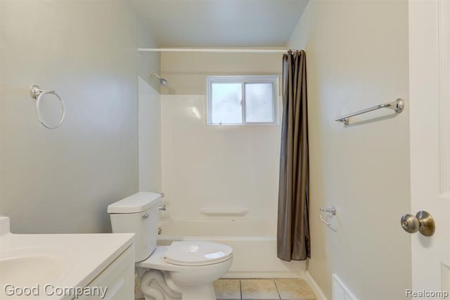 11242 Ziegler Street, Taylor, MI 48180