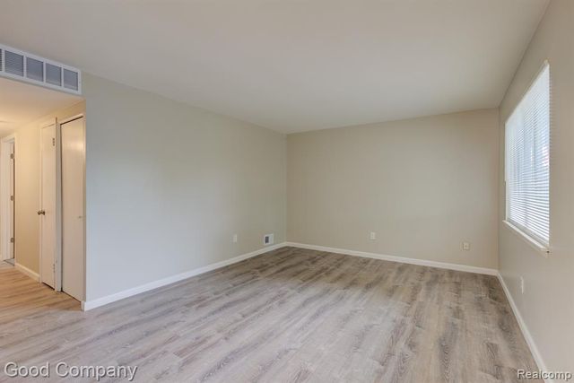 11242 Ziegler Street, Taylor, MI 48180