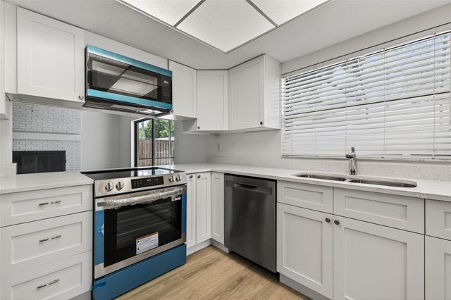 15710 PINTO PLACE, Tampa, FL 33624