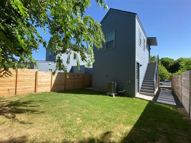 6920 Bethune Ave 2, Austin, TX 78752