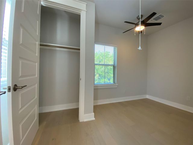6920 Bethune Ave 2, Austin, TX 78752