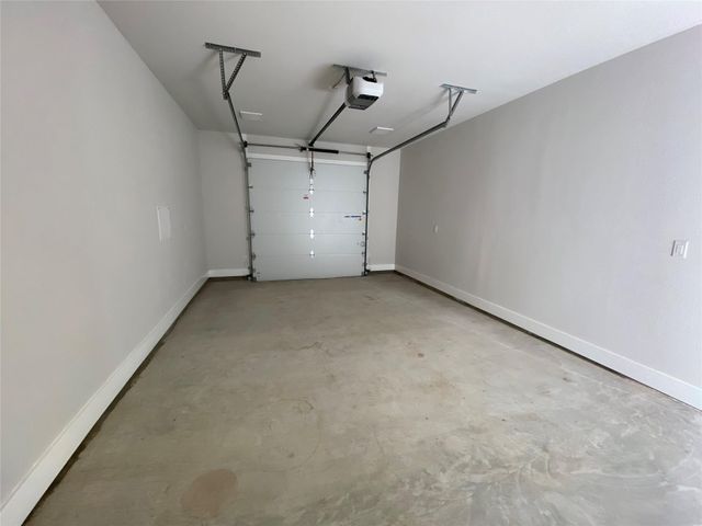 6920 Bethune Ave 2, Austin, TX 78752