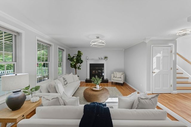 4 Upton Road, Westborough, MA 01581