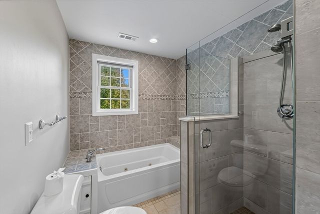 4 Upton Road, Westborough, MA 01581