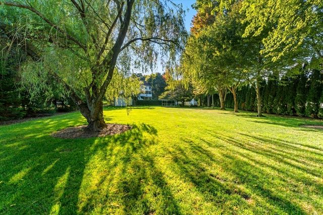 4 Upton Road, Westborough, MA 01581