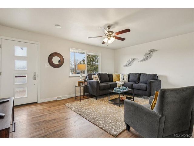 8960 Yucca Way, Thornton, CO 80229