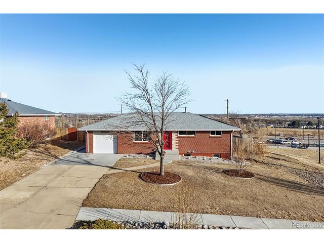 8960 Yucca Way, Thornton, CO 80229