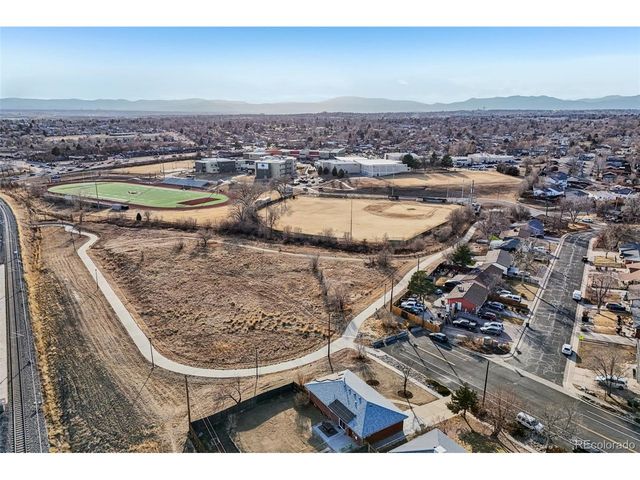 8960 Yucca Way, Thornton, CO 80229