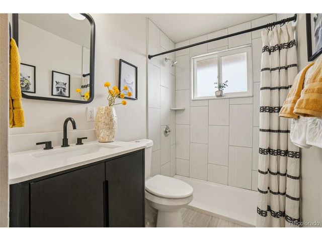 8960 Yucca Way, Thornton, CO 80229