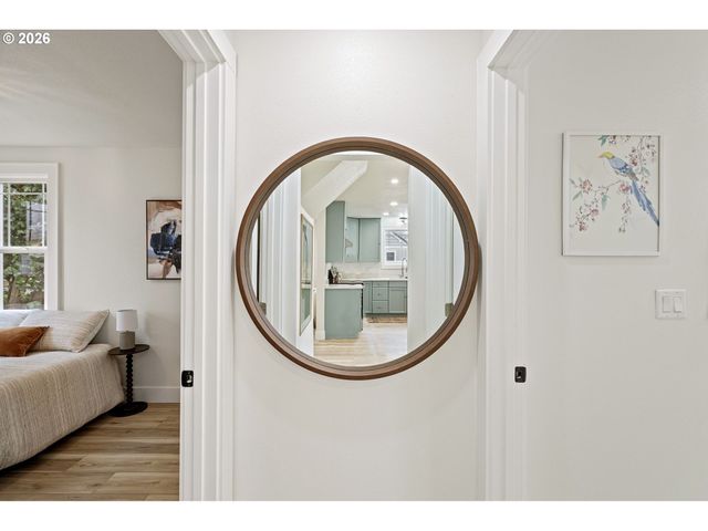 1357 E St, Springfield, OR 97477