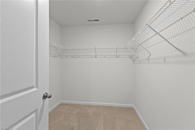 130 Preston Oaks Drive, King, NC 27021