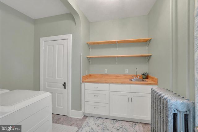 237 S PLEASANT AVE, Dallastown, PA 17313