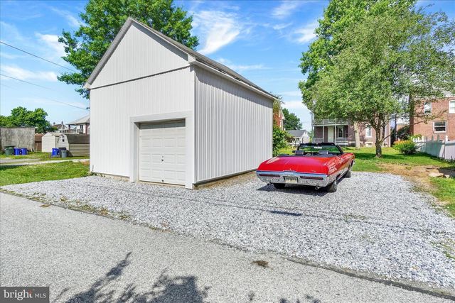 237 S PLEASANT AVE, Dallastown, PA 17313