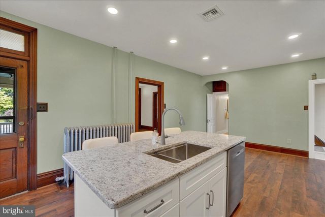 237 S PLEASANT AVE, Dallastown, PA 17313