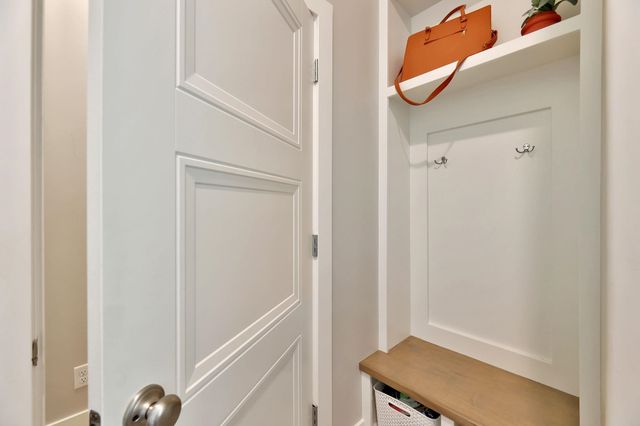 1280 Countrywalk, Rose Hill, KS 67133