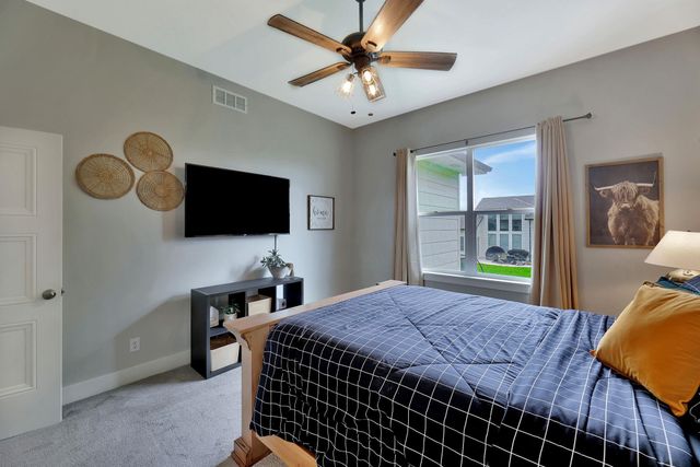 1280 Countrywalk, Rose Hill, KS 67133