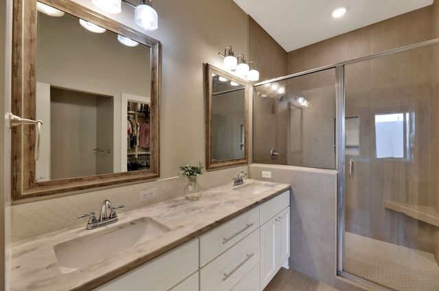 1280 Countrywalk, Rose Hill, KS 67133