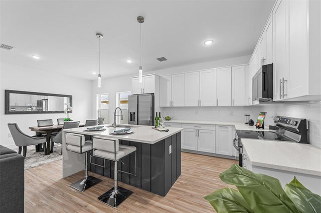 3914 W JEFFERSON STREET, Orlando, FL 32805