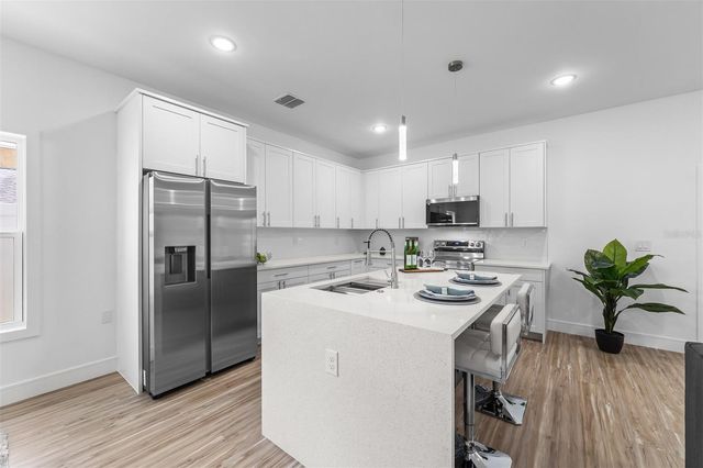 3914 W JEFFERSON STREET, Orlando, FL 32805