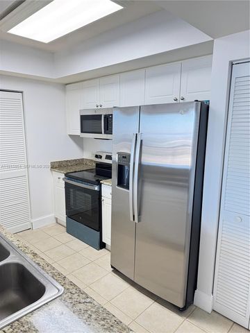 19501 W Country Club Drive 2310, Aventura, FL 33180